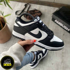 NIKE DUNK NEGRA BLANCA